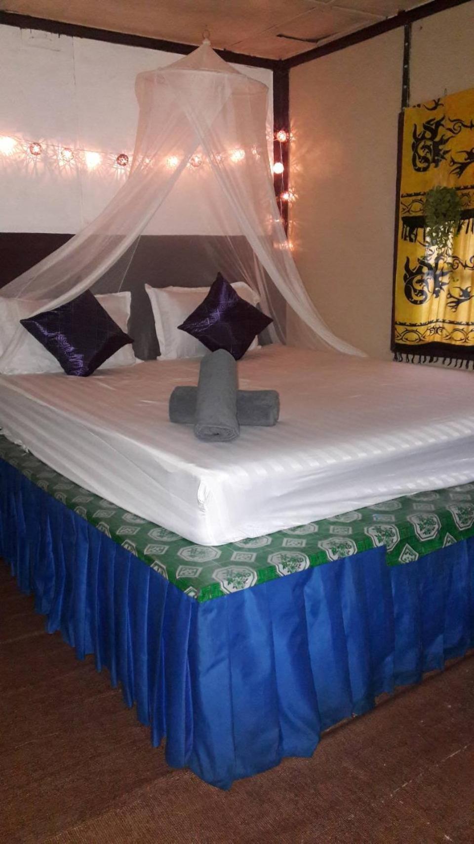 Jungle Hut Bungalows & Hotel Haad Chao Phao Room photo