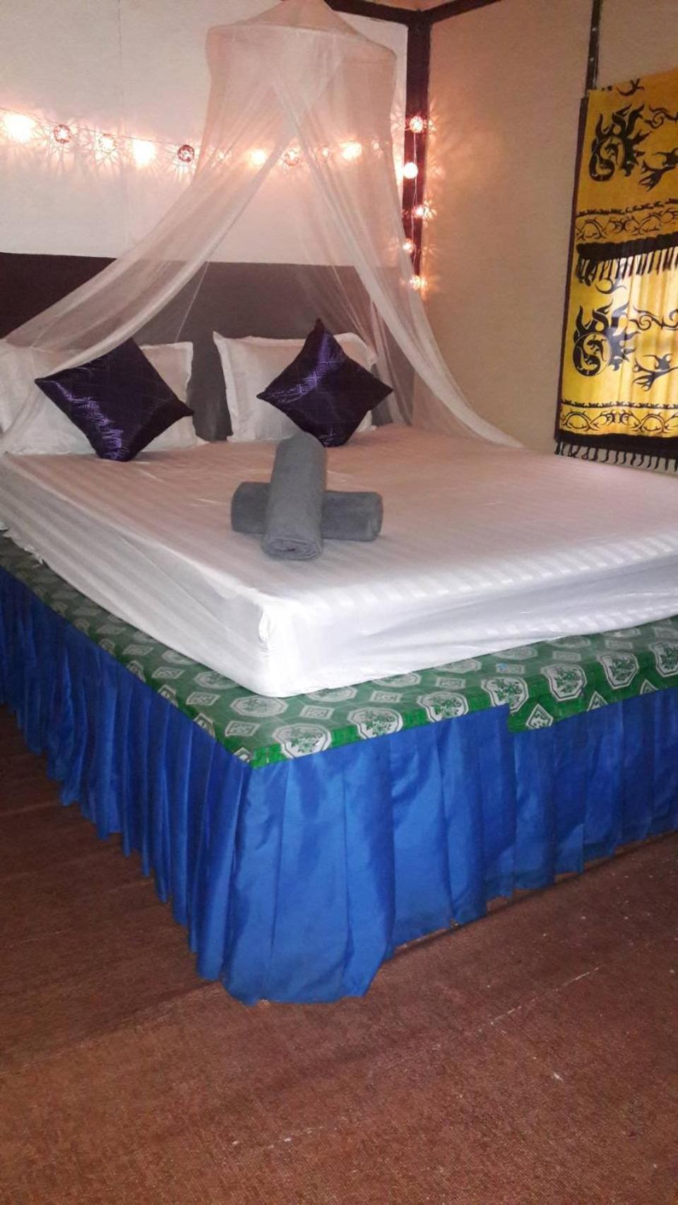 Jungle Hut Bungalows & Hotel Haad Chao Phao Room photo