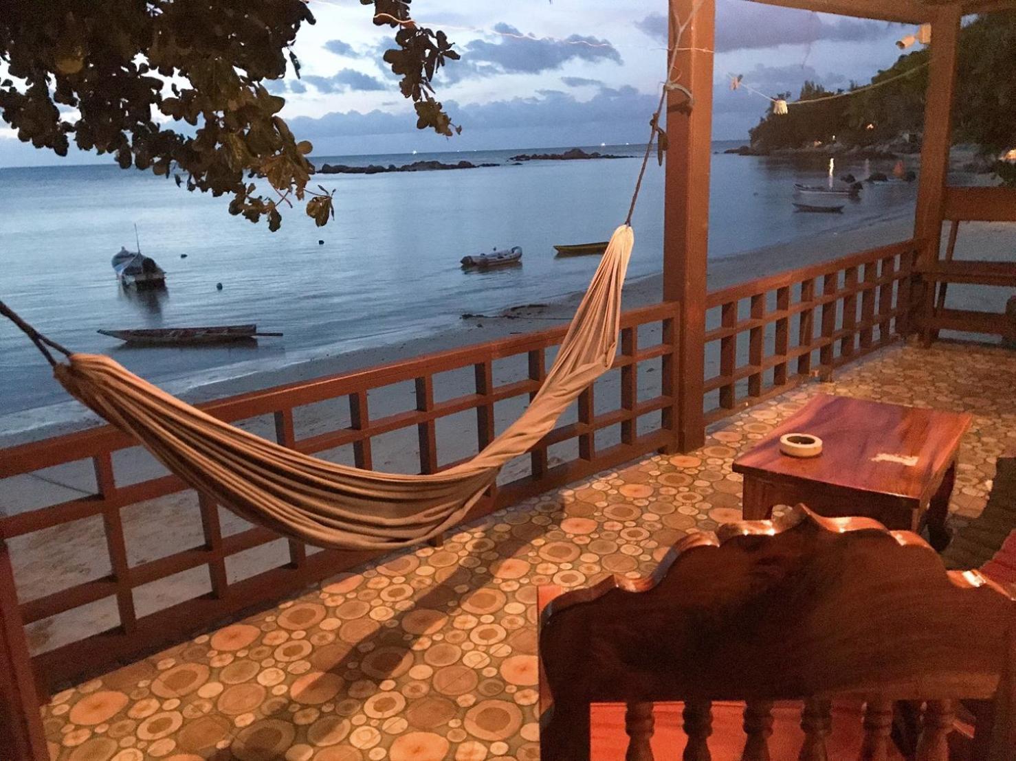Jungle Hut Bungalows & Hotel Haad Chao Phao Room photo